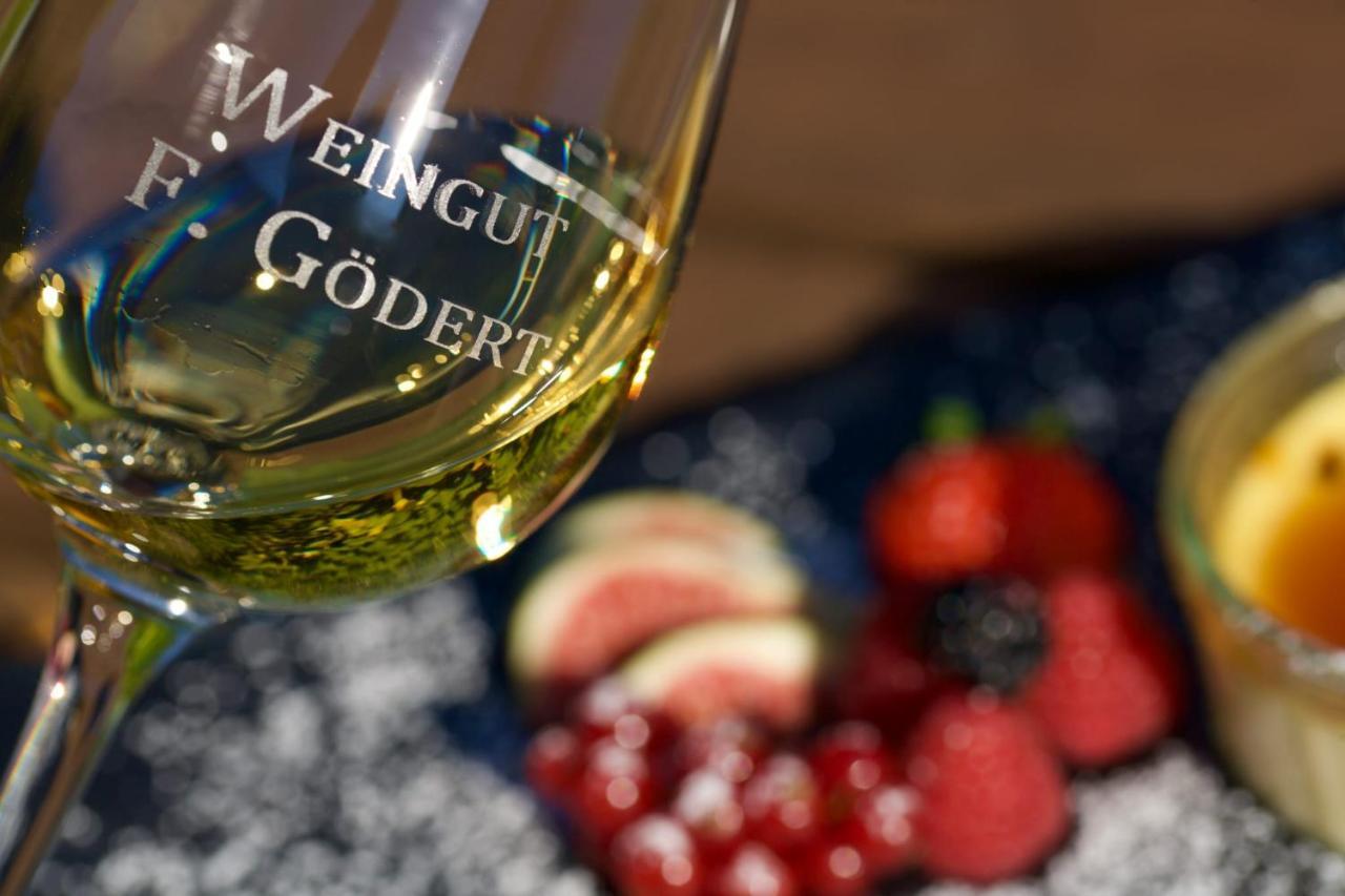 Weingut Goedert Daire Osann-Monzel Dış mekan fotoğraf